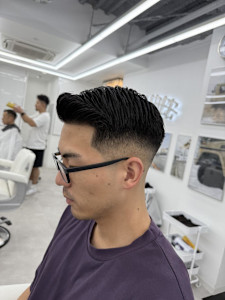 サイドパート - DAMDEE TOKYO 心斎橋掲載