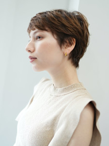 ショート・ボブ/丸顔/前髪あり/絶壁解消/30代/40代/