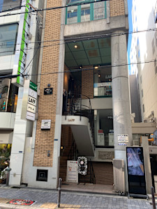 LAFF 心斎橋店(ラフ シンサイバシテン)