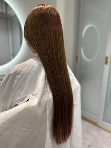 明るめくすみブラウン×ロング 『銀座/個室』 - answer BEAUTY SALON掲載