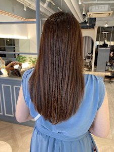 自然な仕上がりの髪質改善ストレートパーマ - CHAINON 赤羽店掲載