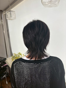 黒髪レイヤーウルフ