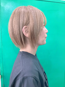 ミルクティー色