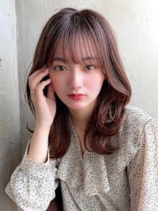 大人かわいいくびれヘアセミロング × ミルクティーベージュ - AFLOAT/L 錦糸町【アフロートエル】掲載