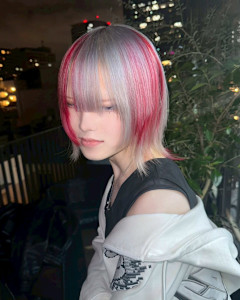 スラッシュカラー　デザインカラー　ハイトーン　原宿/表参道