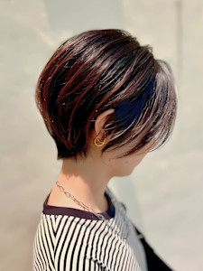 大人キレイ/丸みショートボブヘア/白髪ぼかし - beauty:beast 立町店掲載