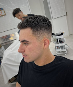 フェザーアップ - DAMDEE TOKYO 心斎橋掲載