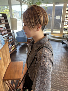 ハイトーン刈り上げスタイル - hair lounge ungu掲載