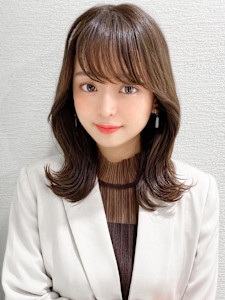 2wayバングでイメチェン顔まわりレイヤーのくびれヘアが人気 - AFLOAT/L 錦糸町【アフロートエル】掲載