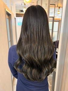 髪質改善ダークグレージュ - ARiA TWiN by ECLART掲載