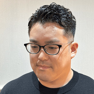 クセ毛フェード - SARM MAN 人形町〈理容室〉掲載