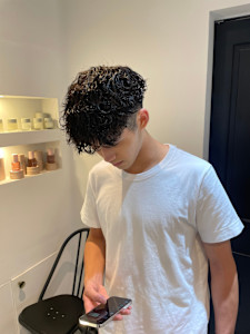 波巻きパーマ - ALLYS shibuya掲載