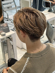 ハイトーンフェザーショート - NYNY 姫路本店掲載