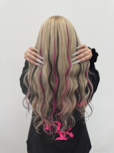 ブラック×ピンクで超ギャルstyle！！ - Rosa..5Hair掲載