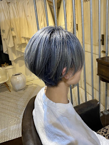 ブルー×シルバー×ショート【 - marichi 千葉ニュータウン店掲載