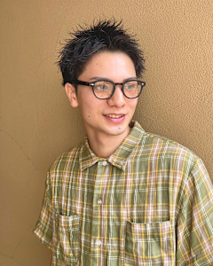 ツイストピンパーマでつくるスパイキーショートスタイル【目白】 - Re:ICE掲載