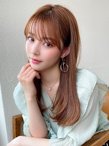 大人かわいいくびれヘアセミロング × ミルクティーベージュ - AFLOAT/L 錦糸町【アフロートエル】掲載