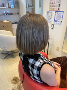 アッシュグレージュ/ダブルカラー/ケアブリーチ/ボブ - hair resort lachiq R+【ヘアーリゾート ラシック アールプラス】掲載