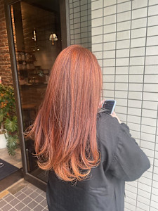 夏にぴったりオレンジヘア♪ - 半個室型美容室 Sourire 博多店掲載