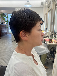 大人女性に似合うベリーショート