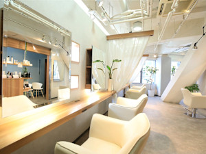 LaLarOomo 新宿 髪質改善×カラー 【ララルーモ】(ララルーモシンジュクカミシツカイゼンカラー)
