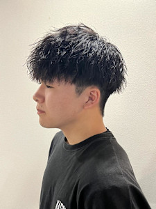 【平山明樹】縦落ちスパイラルパーマ - STYLE 茅ヶ崎 smart salon掲載