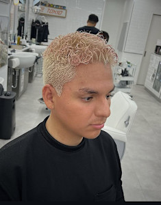 ピンクメッシュ - DAMDEE TOKYO 心斎橋掲載