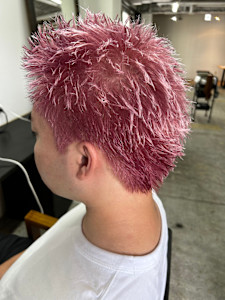 スパイキーショート×ホワイトピンク - BUDDY BROWN掲載