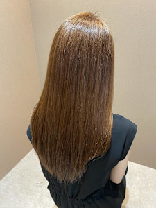 癖＋パーマを艶やかな髪に