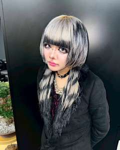 ボーダーカラー　ブリーチカラー　ケアブリーチ　原宿/表参道 - Null 原宿店 デザインカラー/ダブルカラー掲載