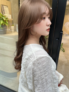 結んでも可愛いお顔まわりカット - Ammy komazawa掲載