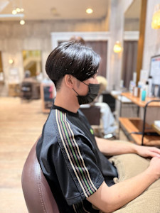 スッキリ襟足センターパート【ARCH片山】