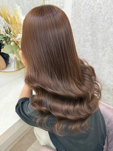 ミディアム/暗めカラー/デザインカラー/フェイスフレーミング - Lovis掲載