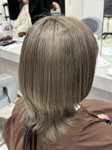 ミルクティーベージュ - HAIR & MAKE EARTH 高田馬場店掲載