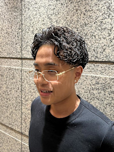 銀座　理容室　外国人風パーマ　テーパーフェード