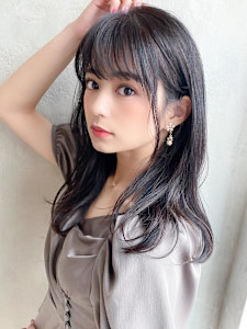 30代小顔に見えるくびれヘアレイヤー × オリーブグレージュ - AFLOAT/L 錦糸町【アフロートエル】掲載