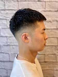 クロップ×フェードスタイル - 銀座マツナガ 新宿野村ビル店掲載