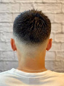 クロップ×フェードスタイル - 銀座マツナガ 新宿野村ビル店掲載