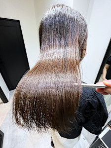 髪質改善ストレート/ミルクチョコレート - ROW銀座掲載