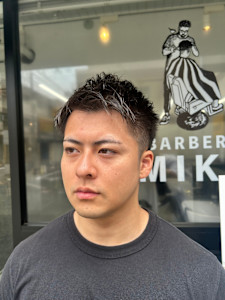 ナチュラルフェード - BARBER MIKI掲載