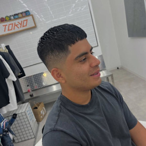 クロップ - DAMDEE TOKYO 心斎橋掲載