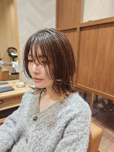 くびれボブミディ - 半個室型美容室 Sourire 和白店掲載