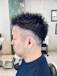 【30代 男性】ロンドンスパイキーツーブロ（大宮/バーバー） - Graceful Barber London掲載