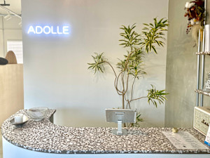 ADOLLE(アドール)