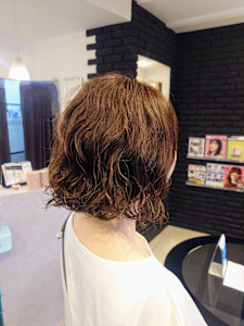 くせ毛風パーマ - Hair&color le jardin 葛西店掲載