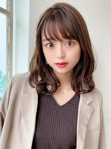 2wayバングでイメチェン顔まわりレイヤーのくびれヘアが人気 - AFLOAT/L 錦糸町【アフロートエル】掲載