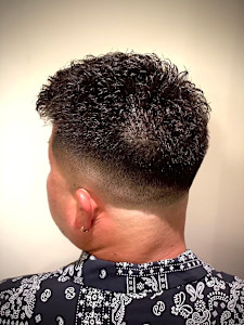 アイロンパーマ - ヒロ銀座バーバーショップ難波店掲載