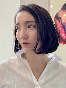 ぱつっとボブ・ショート/前髪あり/絶壁解消/30代/40代/