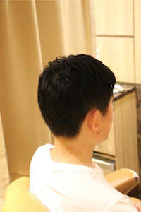 王道ビジネスヘア - ヘアーモードキクチ 三越前店掲載