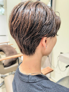 ショート 2ブロック メンズライク - VISAGE fine【ヴィサージュ ファイン】掲載